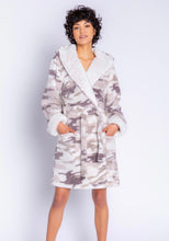 Load image into Gallery viewer, PJ Salvage Cozy Wrap Robe