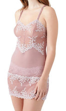 Load image into Gallery viewer, Wacoal Embrace Lace Chemise