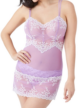 Load image into Gallery viewer, Wacoal Embrace Lace Chemise
